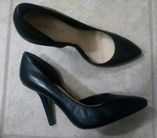 BCBG Generation Women's Black Leather Pumps 9.5M