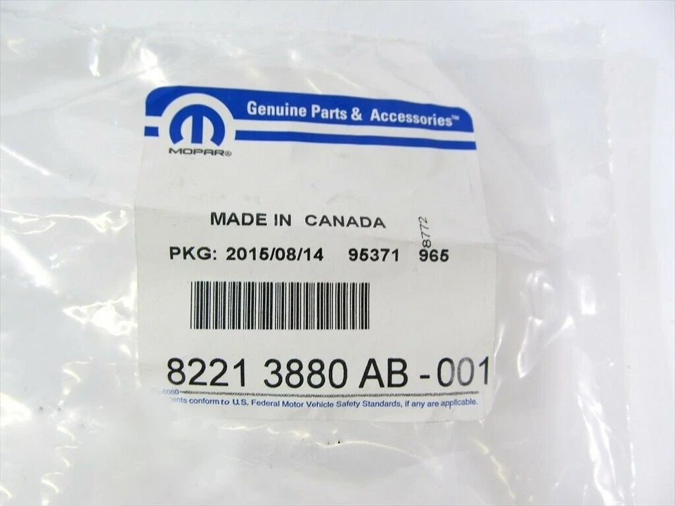 Juego de 2 protectores contra salpicaduras delanteros para Jeep Cherokee 14-18 negros OEM NUEVO MOPAR GENUINO Foto 4 de 4