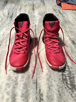 Size 9.5 - Nike Hyperdunk 2015 Think Pink