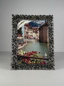 Vintage Domain 5x7 Silver Tone Floral Leaf Metal Picture Frame Easel Back!
