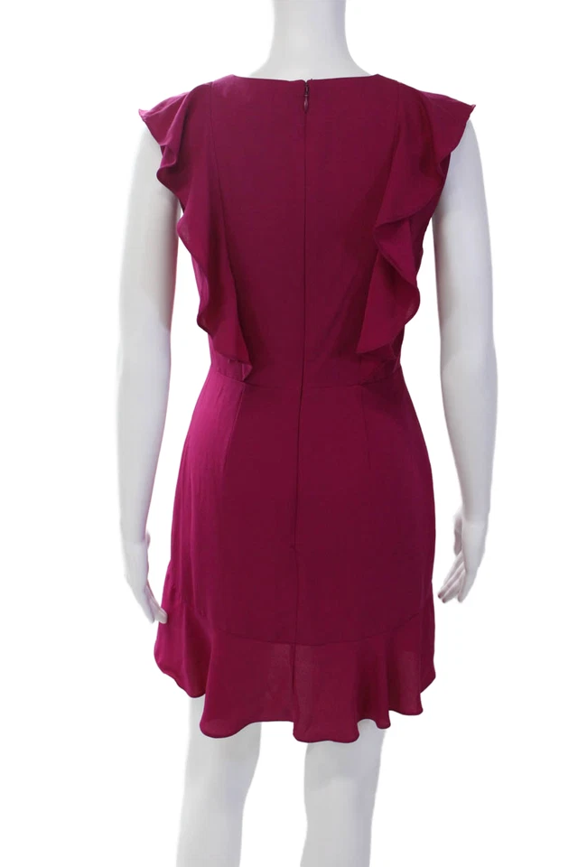 Vestido BCBG Max Azria para mujer con detalle de volantes cuello en V sin mangas rosa talla 2 Foto 3 de 4