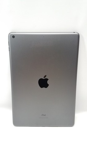 Apple iPad 7th Generation A2197 32 GB, Wi-Fi, 10.2 Space Gray NOT WORKING