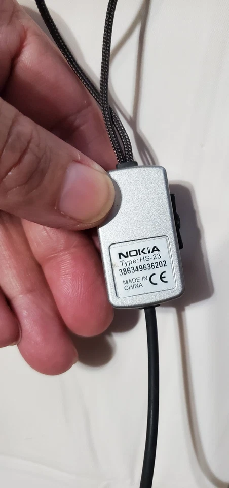 Vintage Nokia HS-23 In Ear Stereo Headset Hands-Free Silver Black  - Image 2 of 4