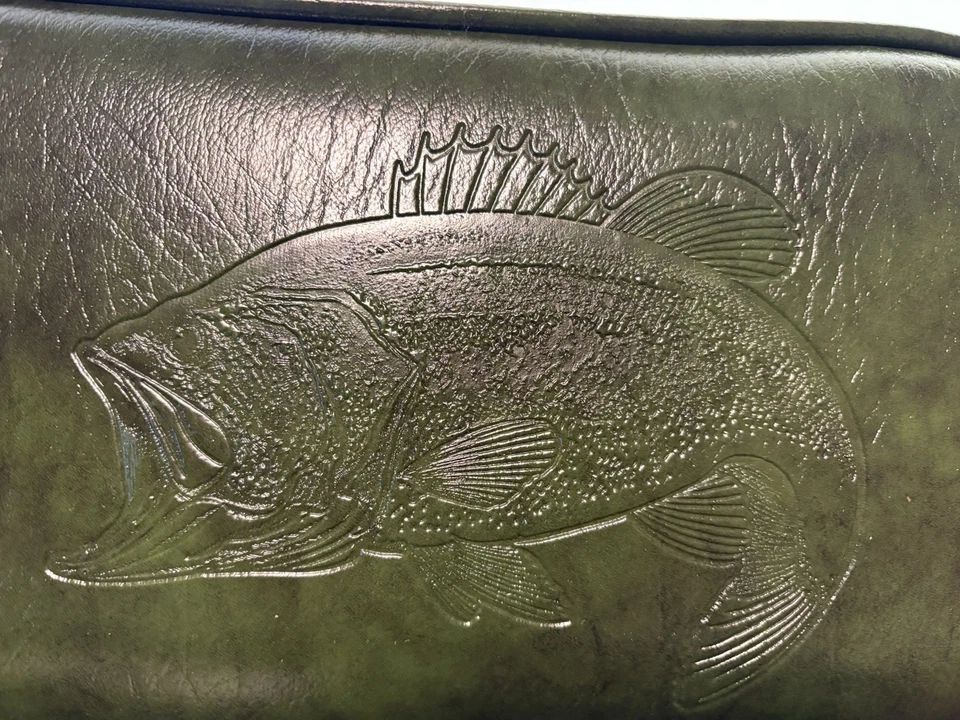 VTG B&M Branded Large Mouth Bass Engraved Folding Swivel Boat Chair (Pair) RARE! - Image 2 of 4
