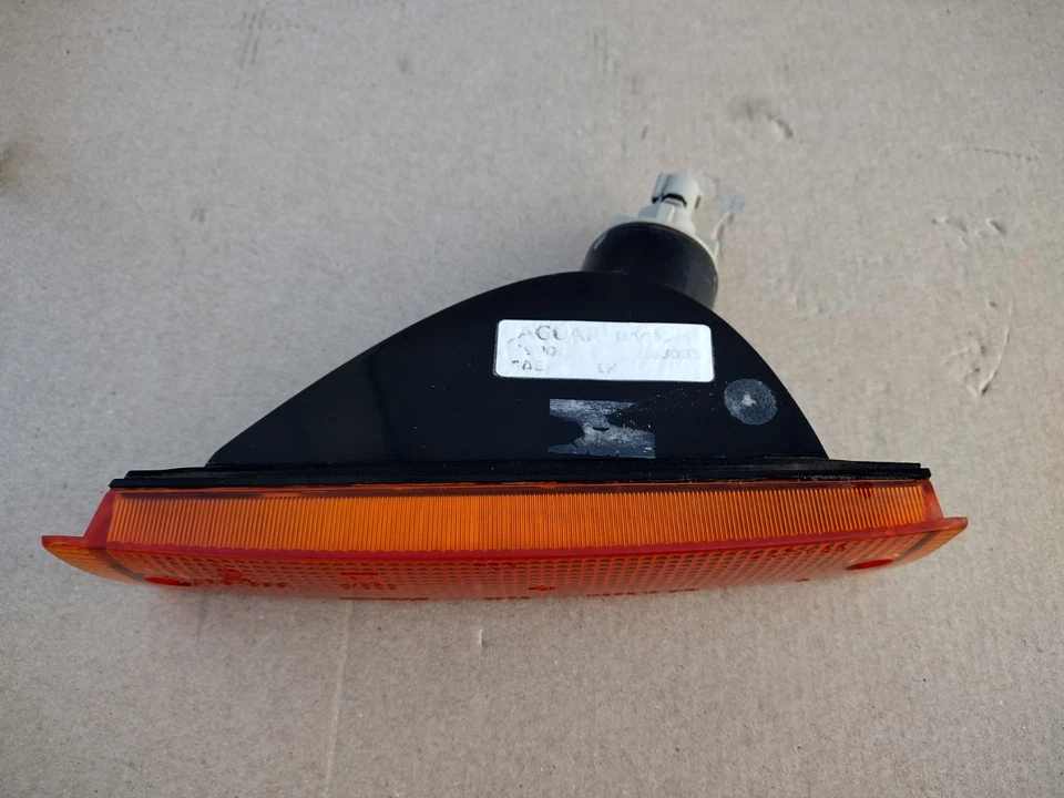 1994-1996 Jaguar XJS OEM Pair Front Bumper Turn Signal Lights Left & Right   - Image 2 of 4