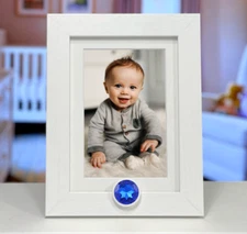 Birthstone Photo Frame for Baby's First Photo - Personalized Baby Picture Gift