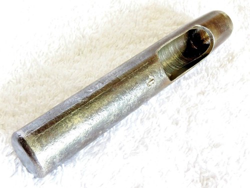 Vintage Leather Punch Made of Iron - Picture 4 of 11