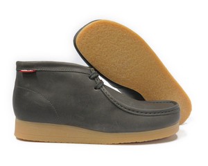 gray clarks wallabees