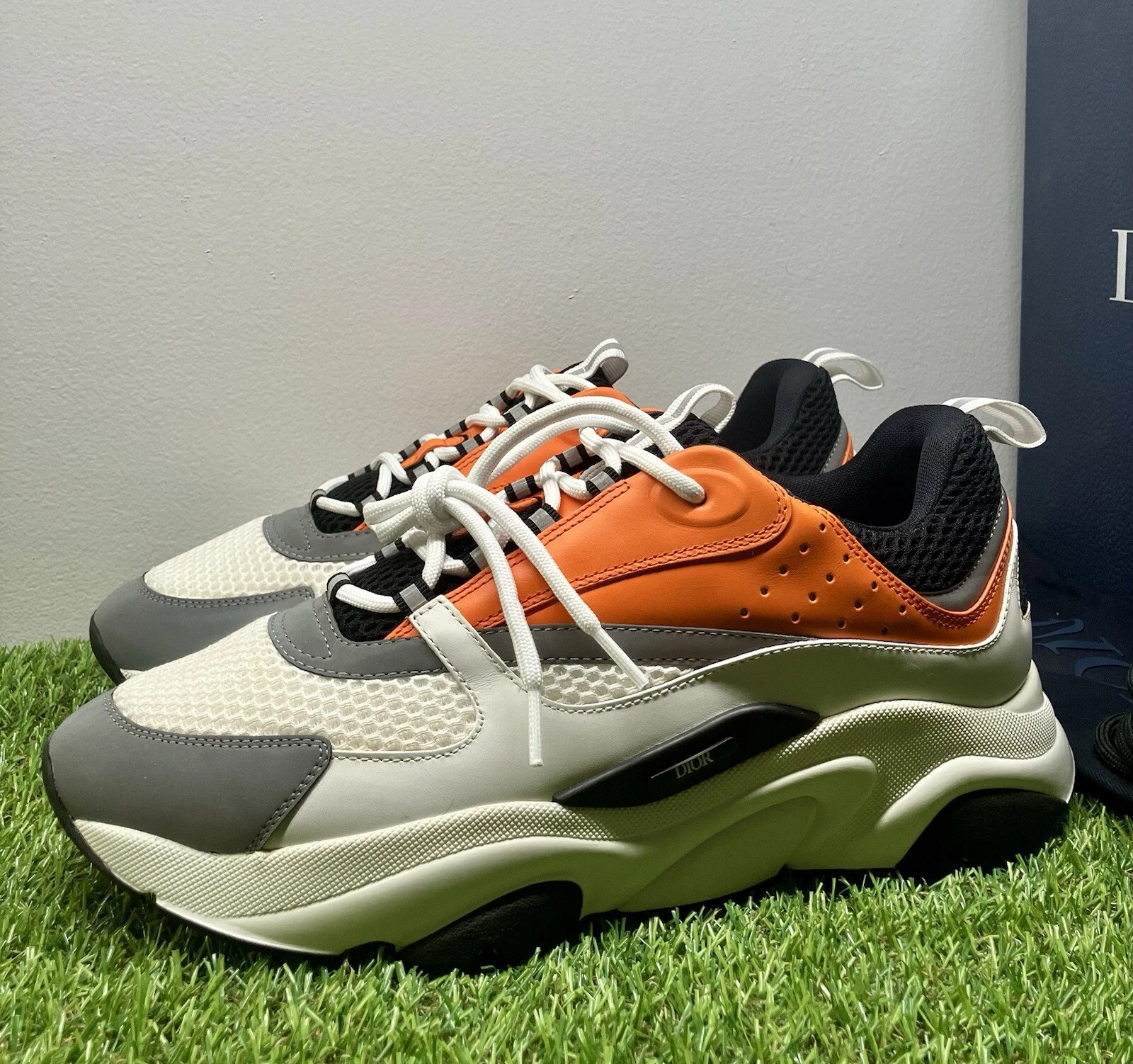Taille 46 (13 US)   Baskets Dior B22 Blanc, Orange   EXCELLENT ÉTAT !