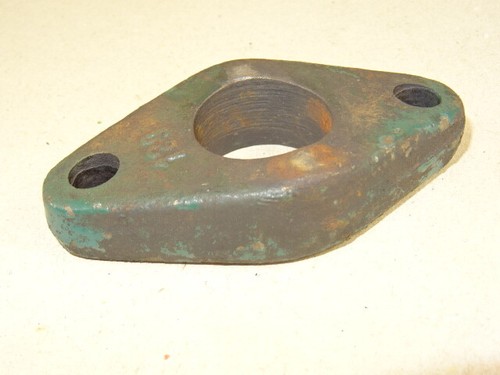 Druckflansch oben für Einspritzdüse Motor Typ D14 vom Hanomag R19 Traktor