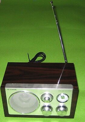 CURTIS RETRO STYLE FM/AM SYSTEM (RADIO)-Model RCD3815-in good working