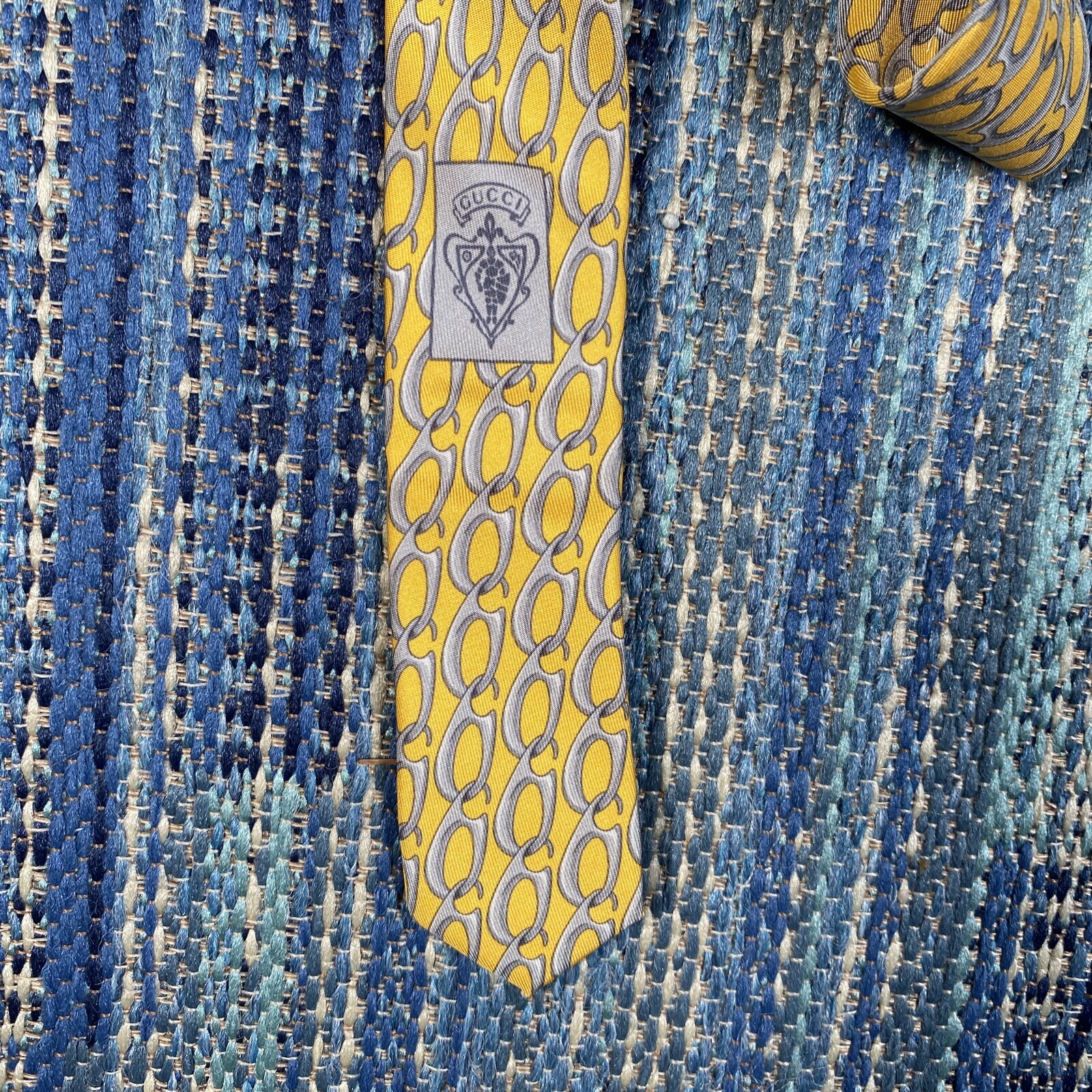 Gucci Seta Yellow Hook Geometric Pattern 1000% Si… - image 4