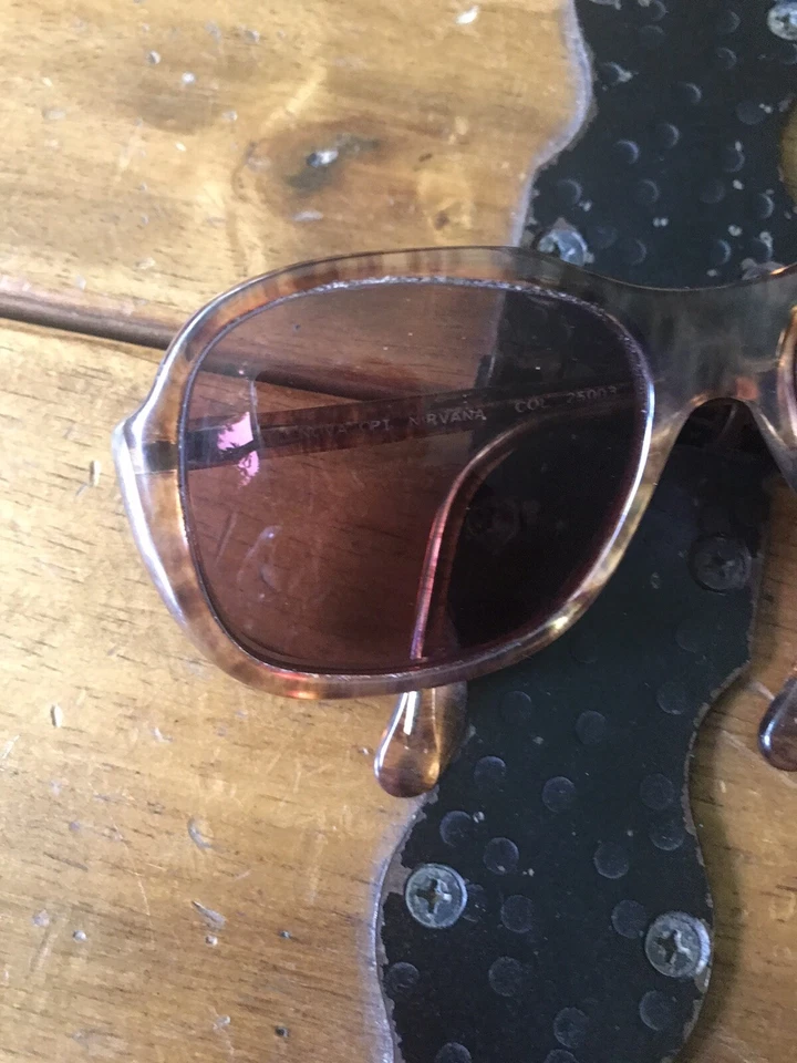 Óculos de sol vintage Nova Opt Nirvana quadrado oval armações robusto Itália - Imagem 2 de 4