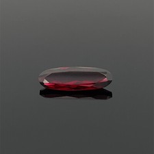 SAMMLERSTEIN GRANAT FACETTIERT  ca. 3,30 ct. SCHMUCKJAGD