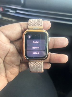 Apple Watch SE (2022) 40mm Starlight Aluminum Case with Sport Band, S/M (GPS ...