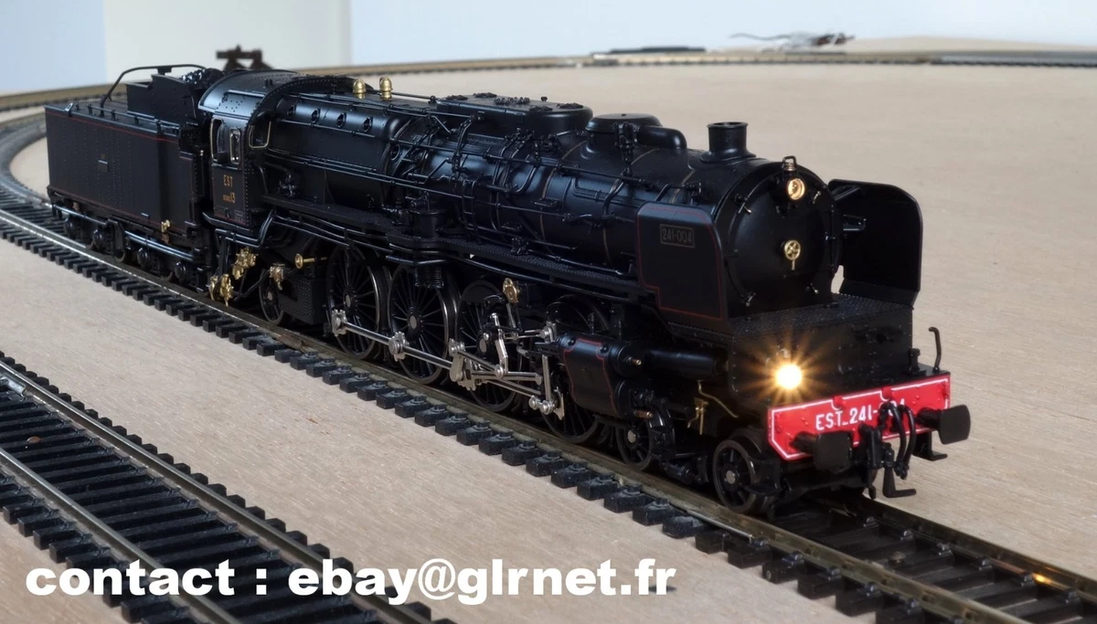Matériel ferroviaire TRIX HO REF 25491