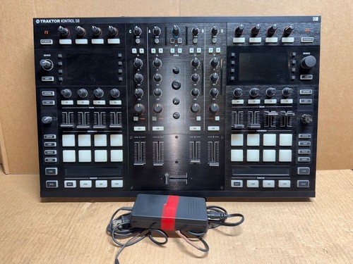 NATIVE INSTRUMENTS TRAKTOR KONTROL S8  4-CHANNEL DJ CONTROLLER WITH POWER CABLE