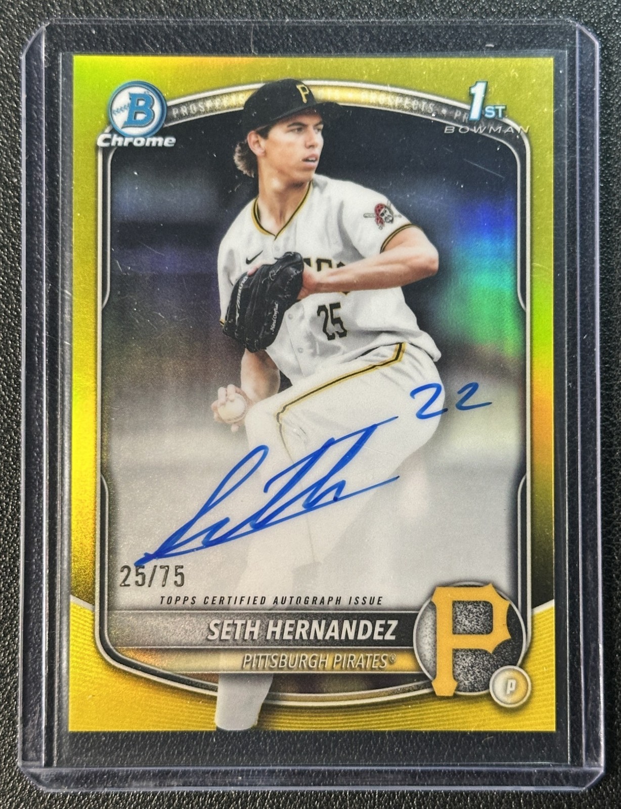 SETH HERNANDEZ 2025 BOWMAN CHROME DRAFT 1ST PROSPECT YELLOW REFRACTOR AUTO 25/75