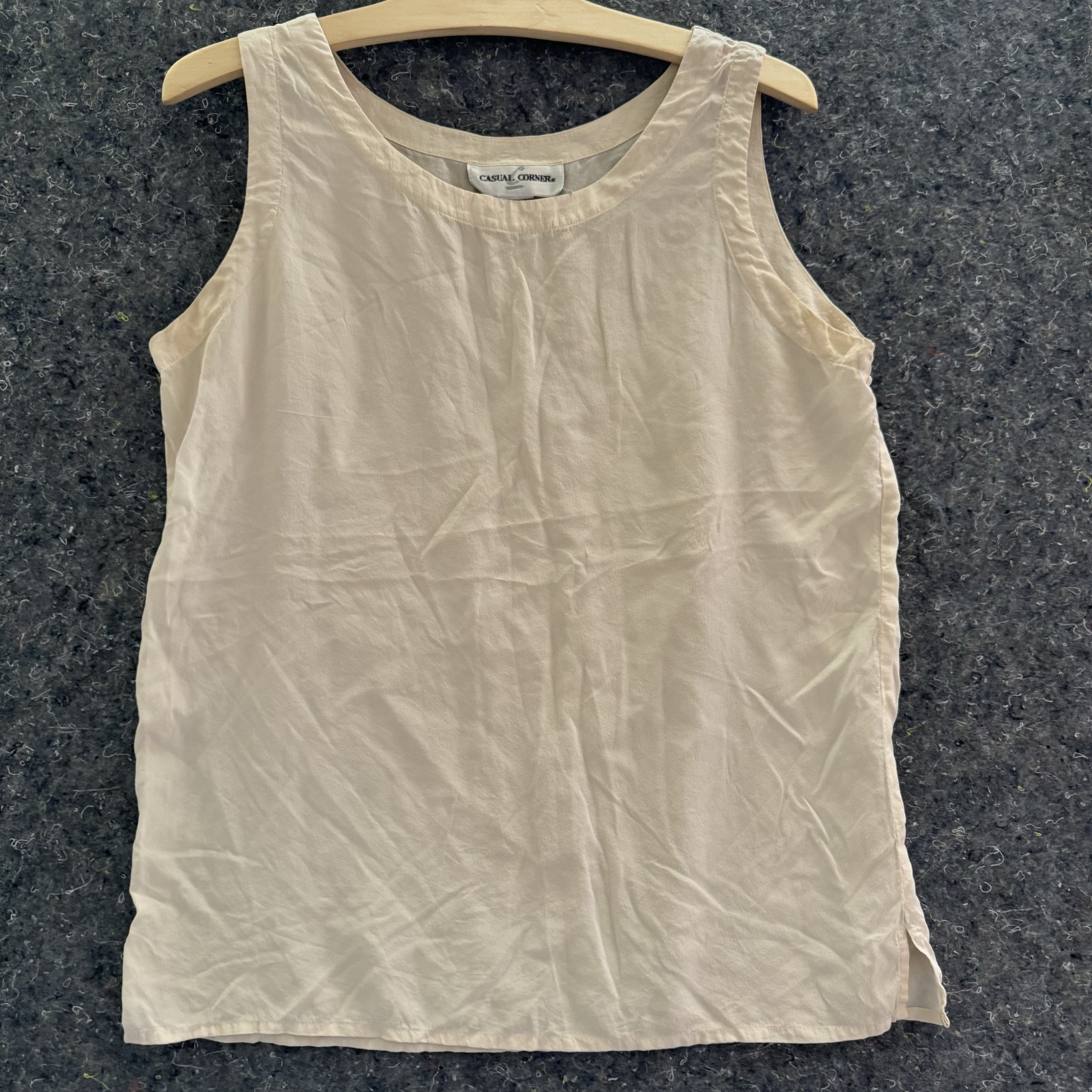 Vintage Casual Corner Silk Tank Top Cream Off-White Sleeveless Blouse