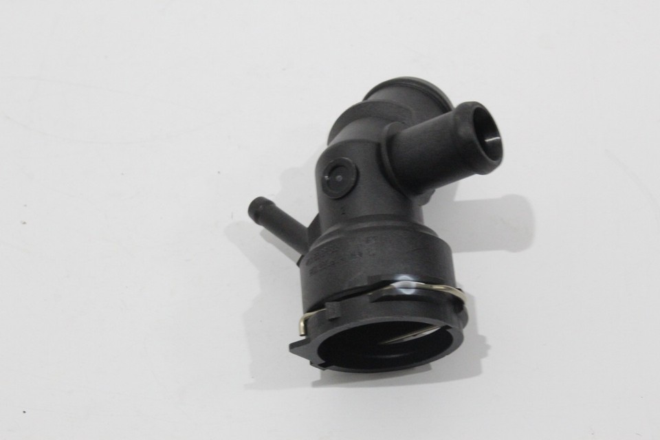 VW Eos 1Q 1F 2.0FSi Upper Radiator Coolant Hose Pipe Connector ...