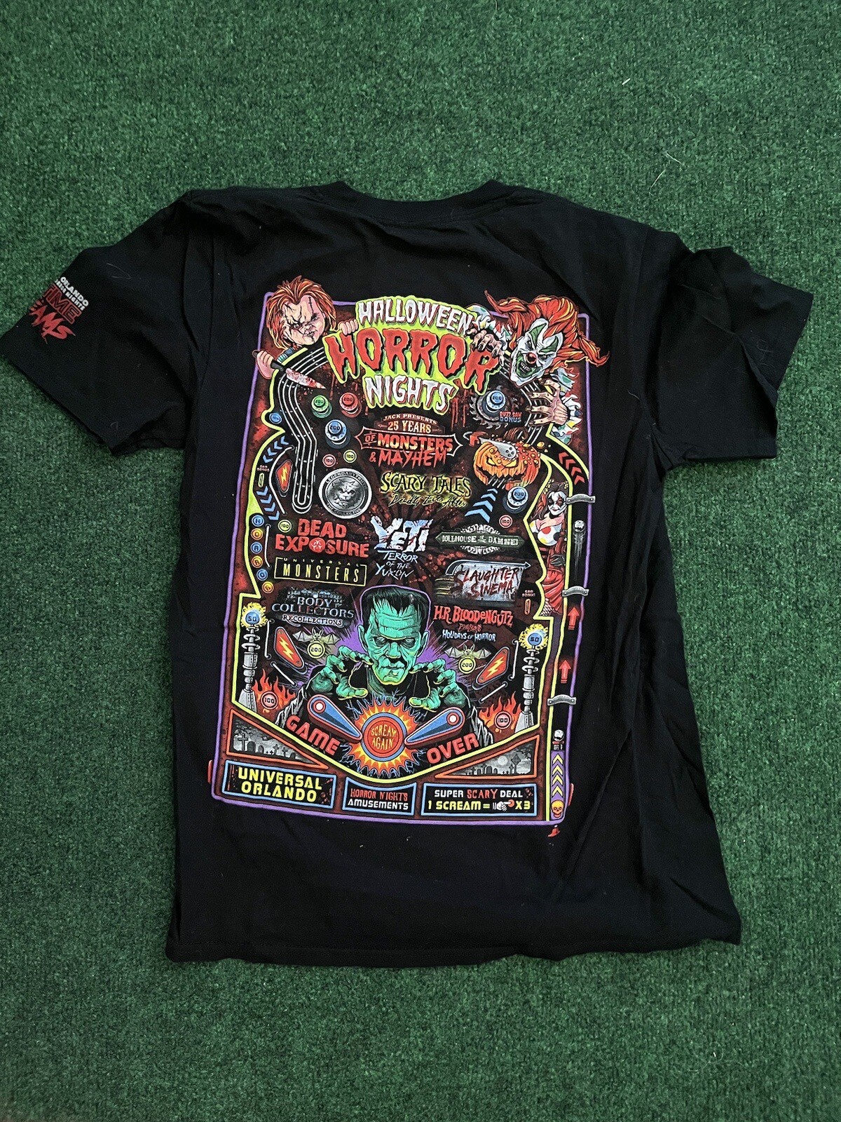 Universal Studios Halloween Horror Nights Pass Holder… Gem