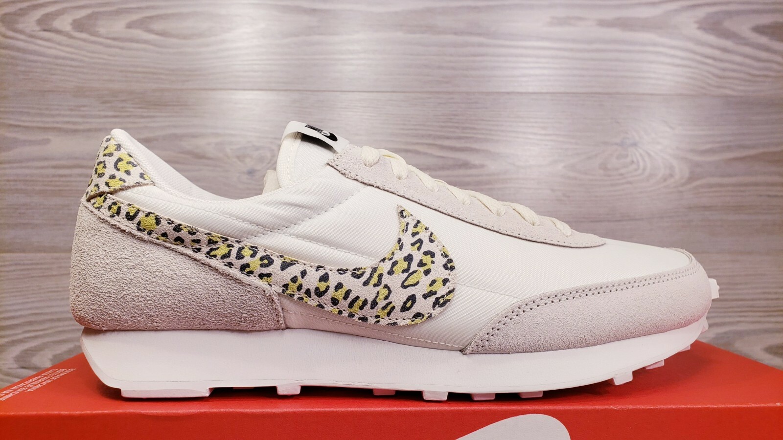 nike daybreak leopard