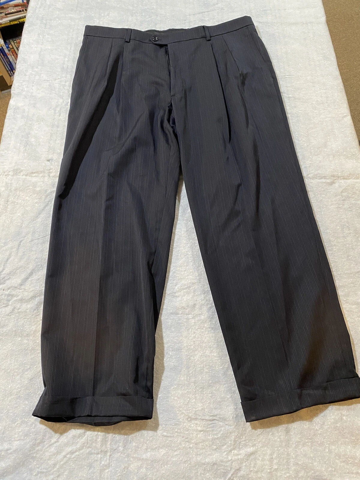 Haggar Men’s (40x29) Dress Pants NWT Office Work Comfort Black Grey Stripes