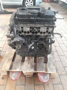 Motor Motorblock  03G  1896 CCM 125 KW VW Passat 3C 2.0 TDI Bj 2007