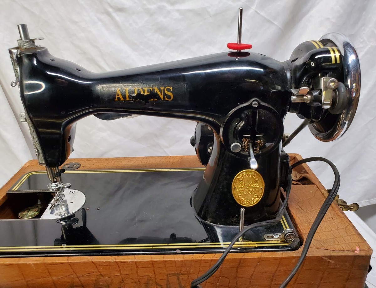 Vintage -Aldens DeLuxe Portable Sewing Machine, With Pedal Vintage -Aldens DeLuxe Portable Sewing Machine, With Pedal