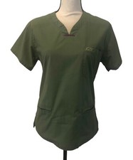 Camisa Médica IGUANA MED PEQUEÑA VERDE Ejército Oliva con Bolsillos 5600 Cuello en V