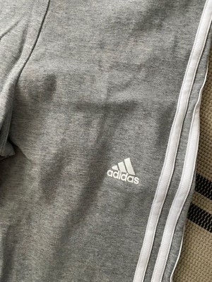 adidas fitness hose, sehr gut erhalten, Größe 170, ich trug sie als Größe S