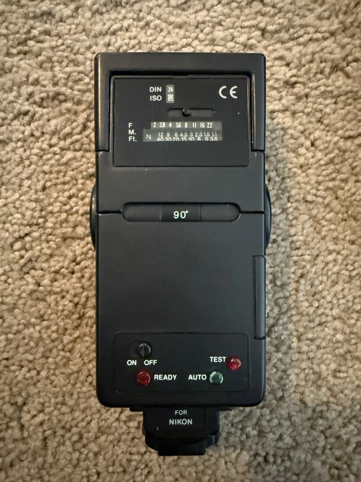 Achiever 260AF Flash System W/ 3 Color Filters *Nikon/Canon/Minolta/Pentax - Image 3 of 4