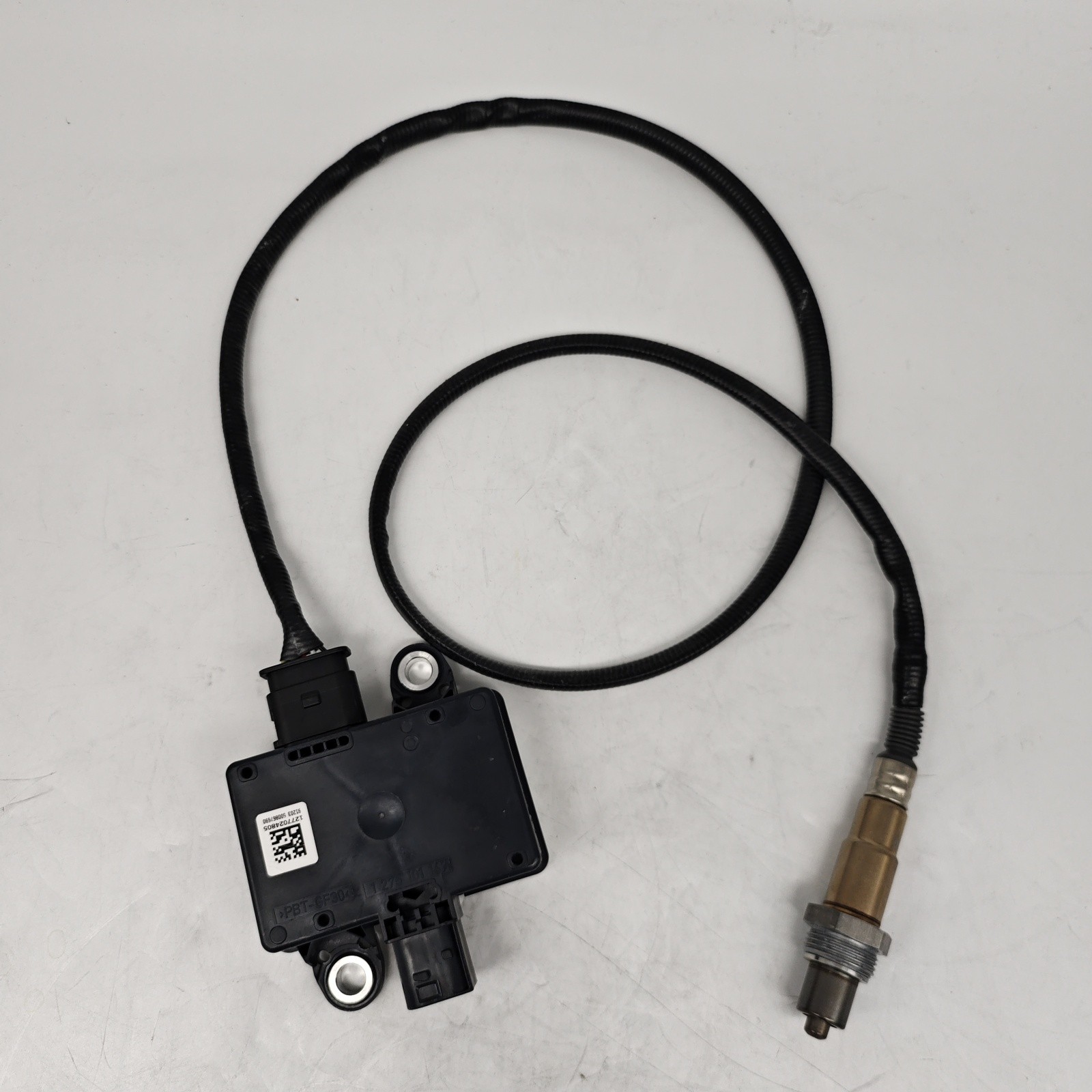 SENSOR FITS PACCAR For 5461552 4384376 4359574 5461553 CUMMINS A0101538528