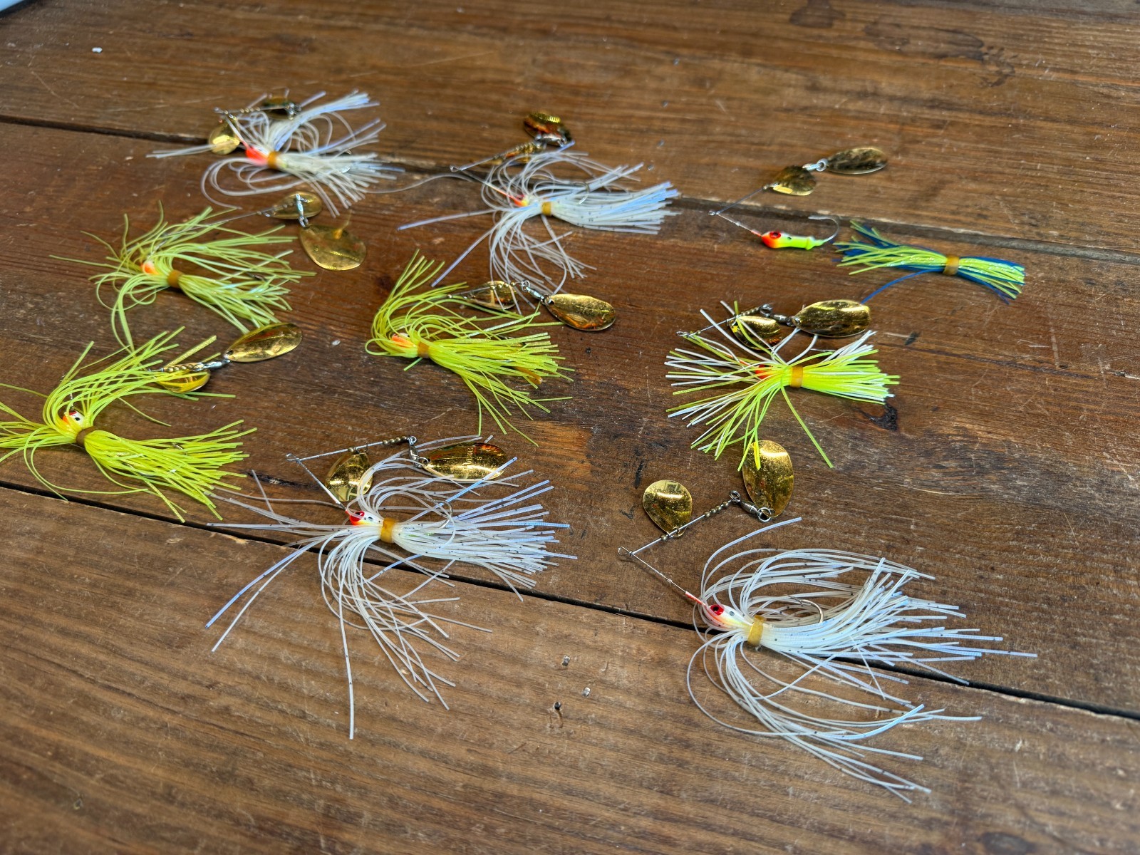 (9) Mann's Hank Parker The Classic Spinnerbait with Skirt As Shown Vintage - Image 15