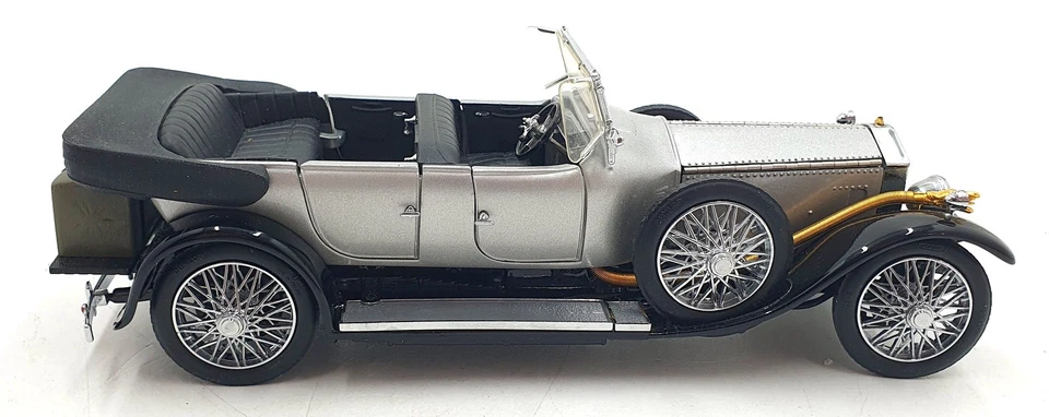 Franklin Mint 1/24 Scale FMC29 - 1925 Rolls Royce Silver Ghost - Silver - Image 4 of 4