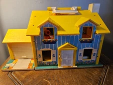 Vintage 1969 Fisher Price 952 Play Family House Complete