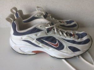 nike air triax