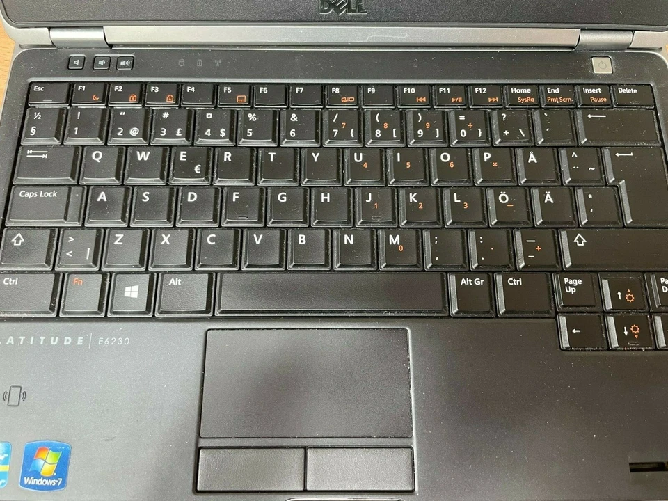 Dell Latitude E6230 12.5" i3-3120M @ 2.50HGz 4GB RAM 320GB GER Win10 Pro - Image 2 of 2