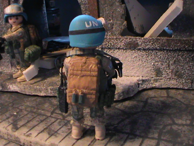 PLAYMOBIL PERSONNALISÉ SOLDAT ITALIEN ONU