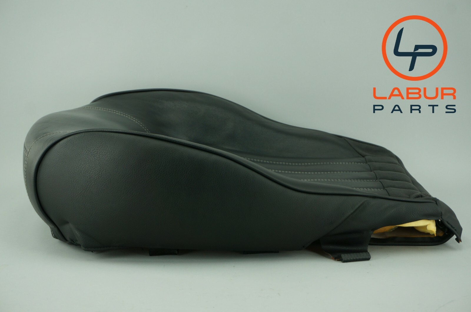 M139 Maserati 03-08 Quattroporte Front Right Side Lower Bottom Seat Cushion S777