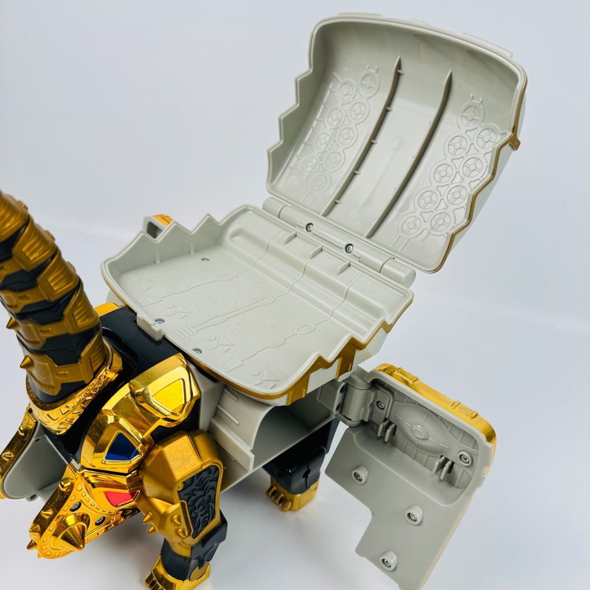 SAKUKAR PowerRangers Dino Thunder Deluxe Brachiosaurus Abaranger