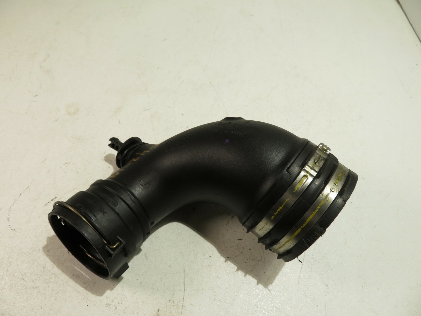 2014-2019 MASERATI GHIBLI SQ4 3.0L ENGINE RIGHT FILTER BOX SLEEVE TUBE HOSE OEM