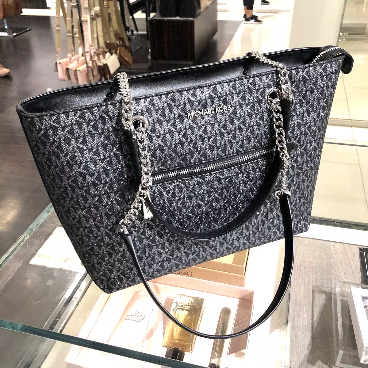 Michael Kors Handbags Wholesale | 100% Authentic Accessories