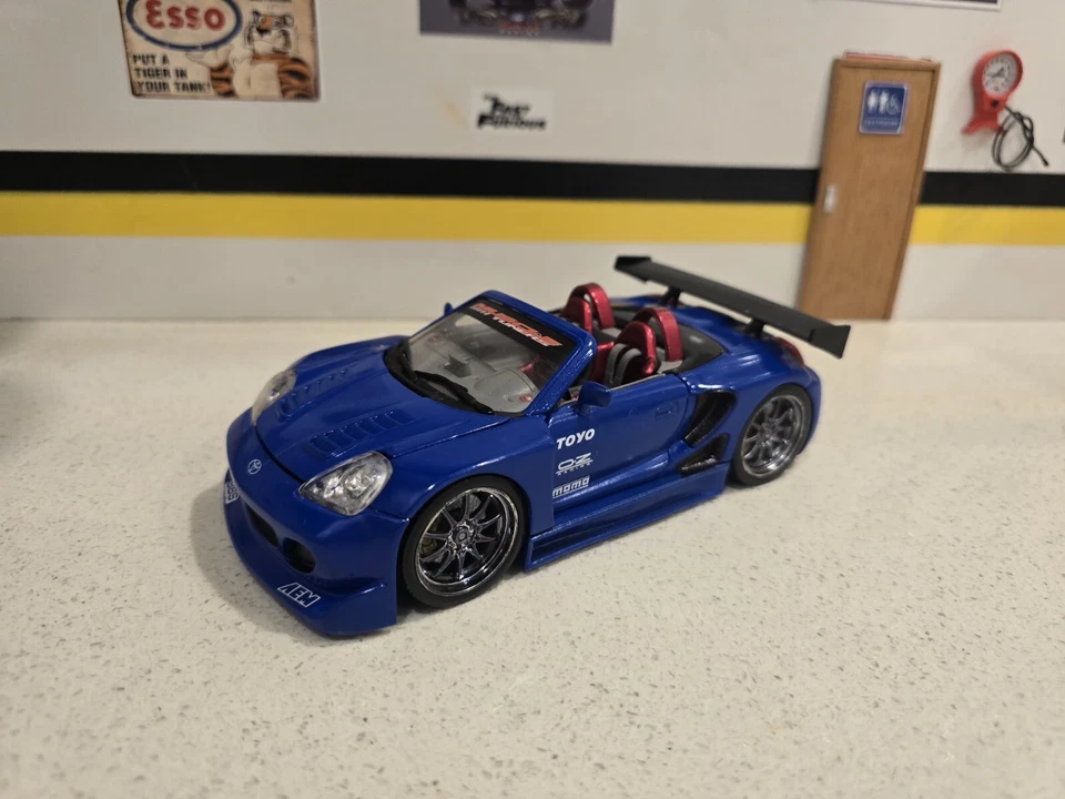 Fast and Furious 1:24 Scale Diecast Car Toyota MR2 Custom - Image 2 of 4