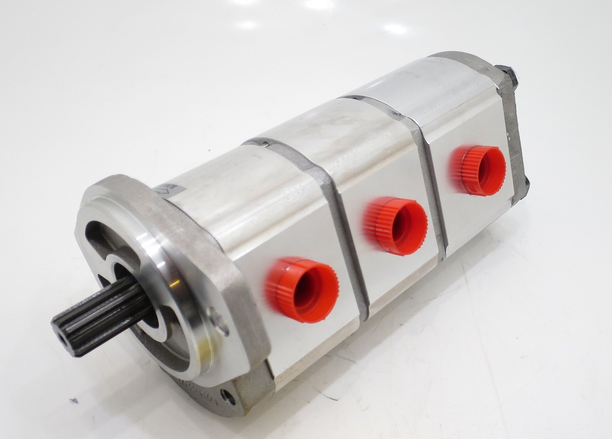 HYDRAULIC PUMP FOR BOBCAT X320 X322 X340 6669649 6679080