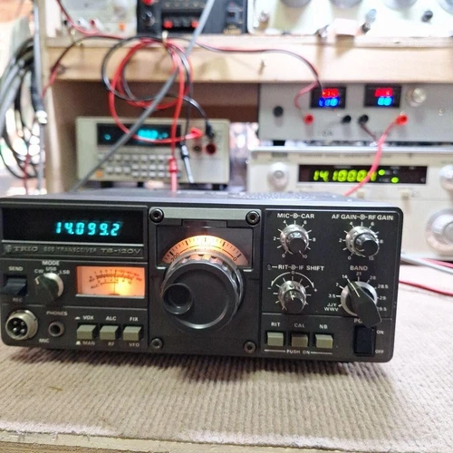TRIO TS-120V HF Band CW / SSB 10W Transceiver Amateur Ham Radio Working