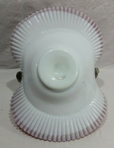 Spangle Silver Mica 9 1/2" Wide Pink Crimped Cased Basket - Picture 8 of 8