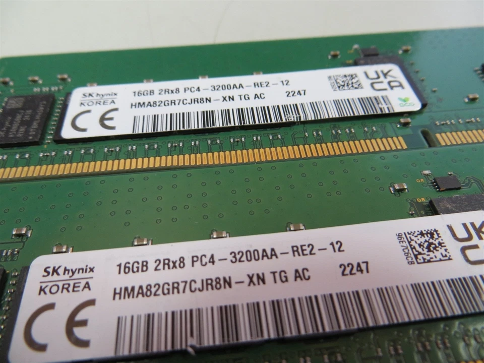 Lote de 2 SK Hynix HMA82GR7CJR8N-XN 16GB DDR4 PC4-3200AA ECC Servidor RAM Foto 3 de 4