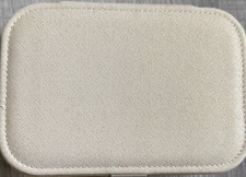 Off White PU Leather Compact Jewelry Organizer Travel Box for Rings Earrings