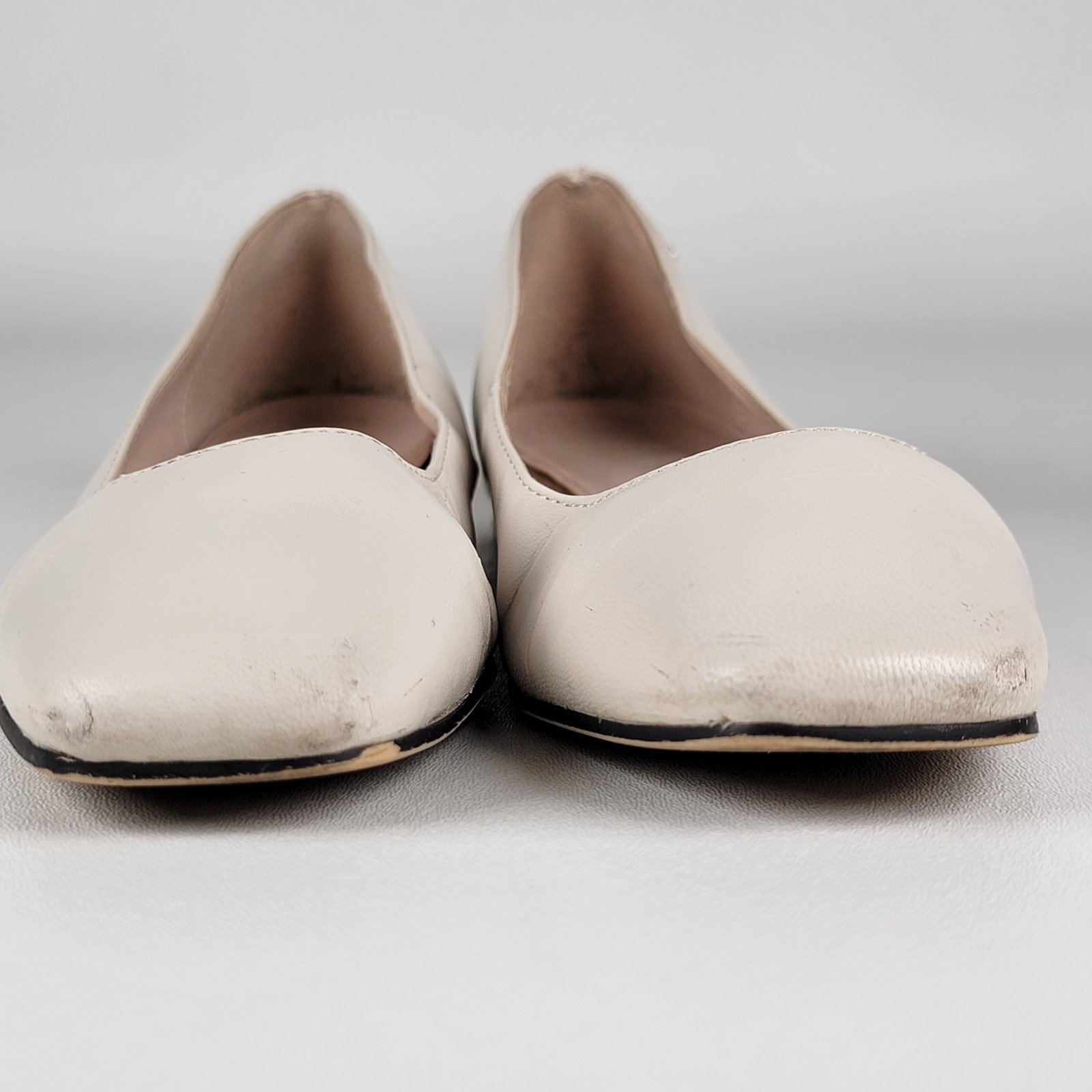 Calvin Klein Collection Women's 7.5 M Leather Ballet Flats  Biege thumbnail 3